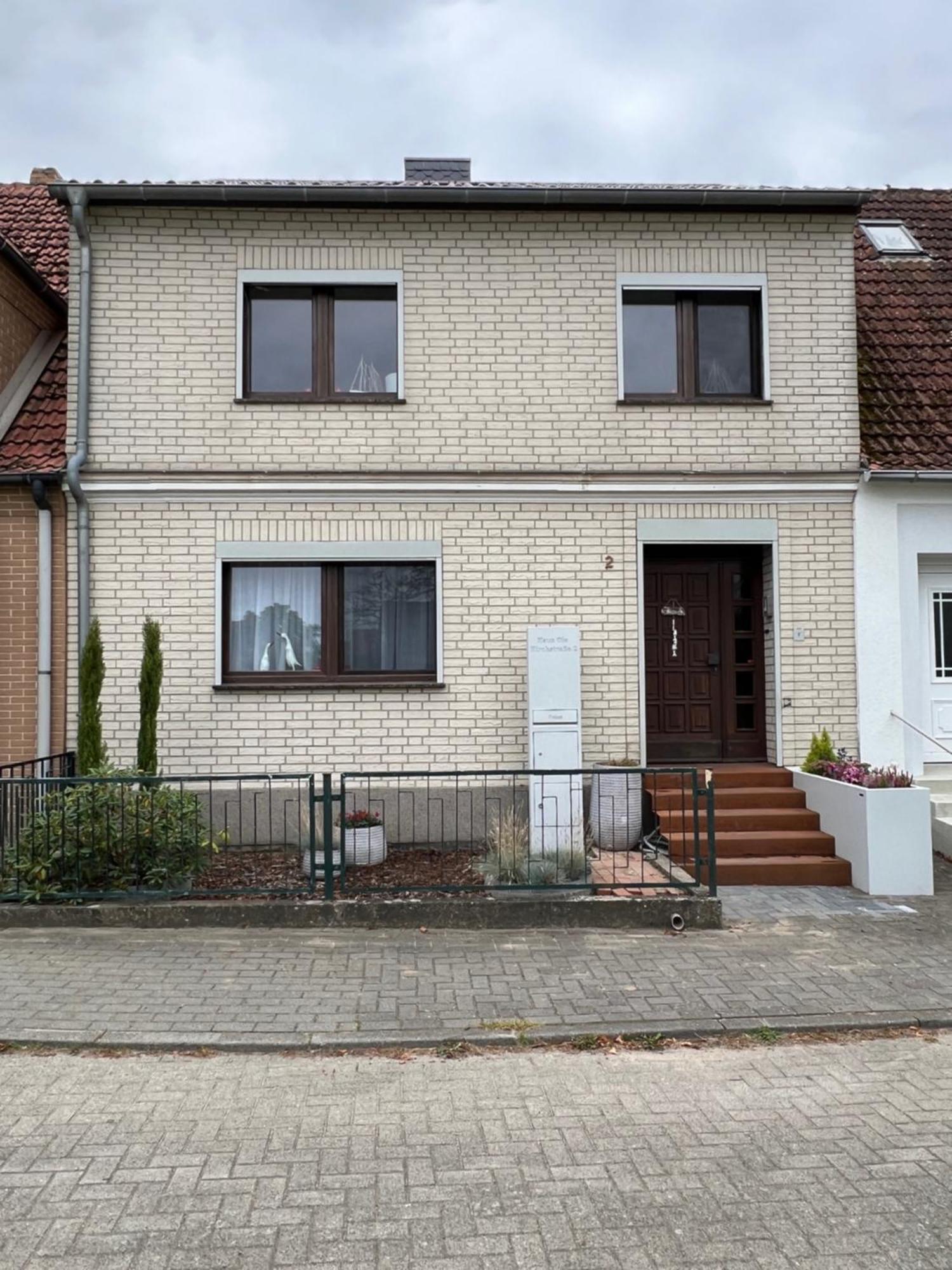 דירות Kröslin Haus Ole מראה חיצוני תמונה